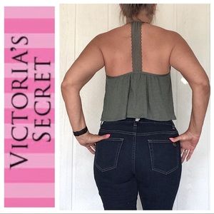 VICTORIAS SECRET GREEN LACE BACK SLEEP CAMI MEDIUM